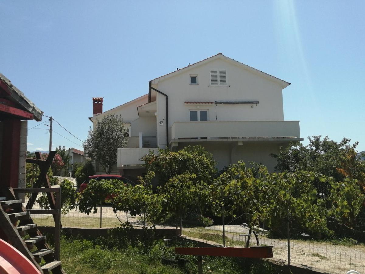 Apartmani Ana I Predrag لوبار المظهر الخارجي الصورة
