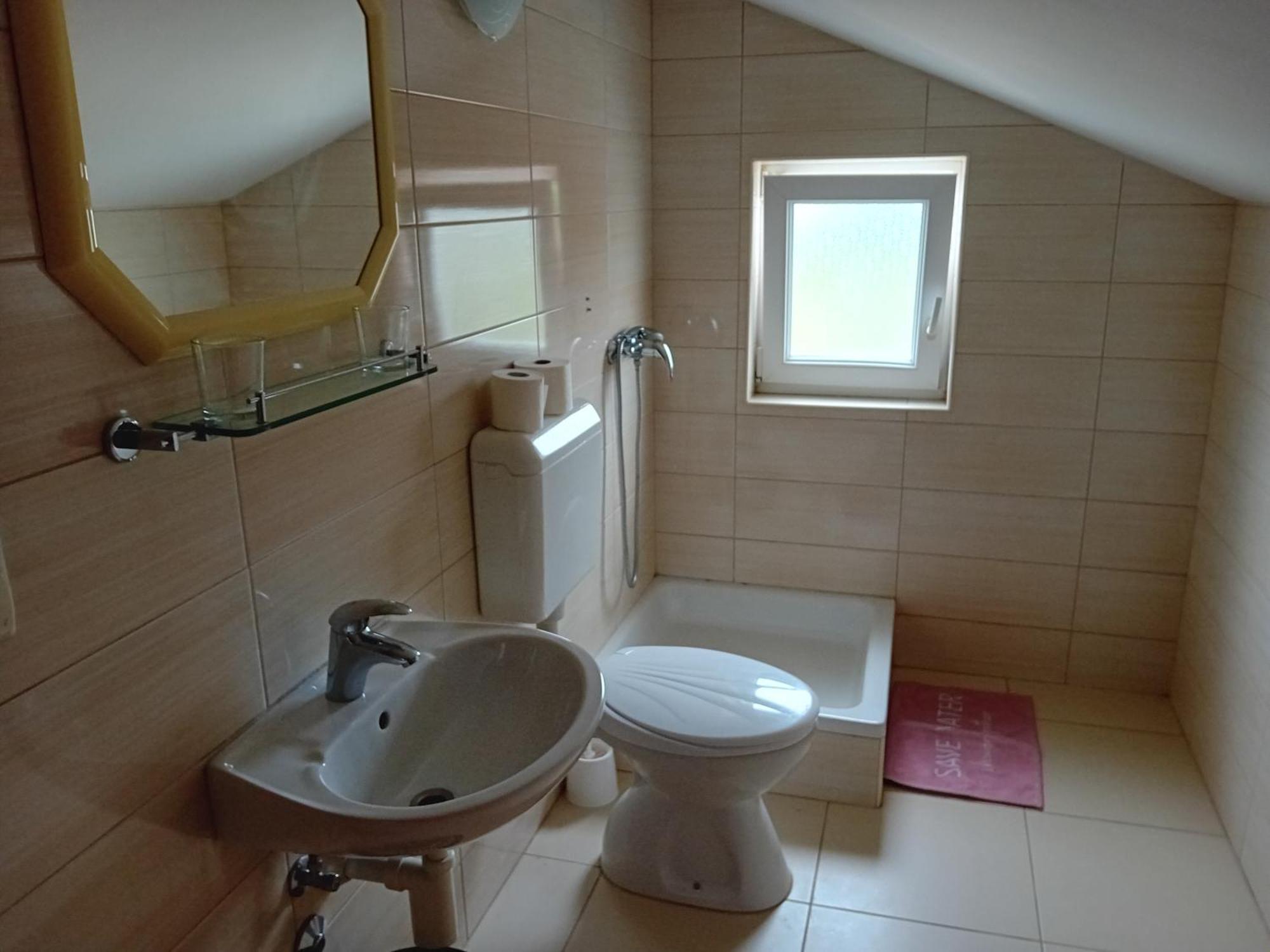 Apartmani Ana I Predrag لوبار الغرفة الصورة