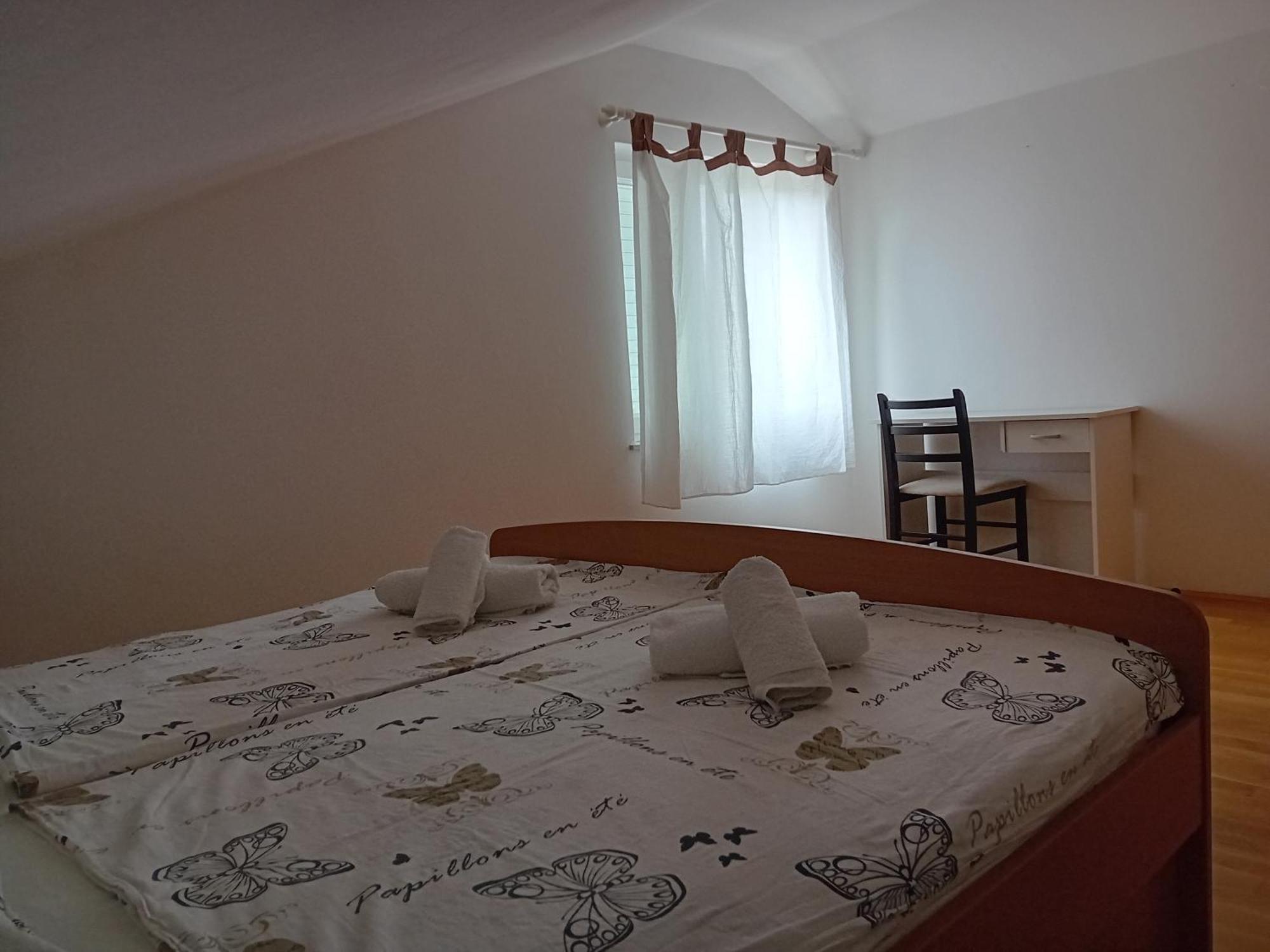 Apartmani Ana I Predrag لوبار الغرفة الصورة